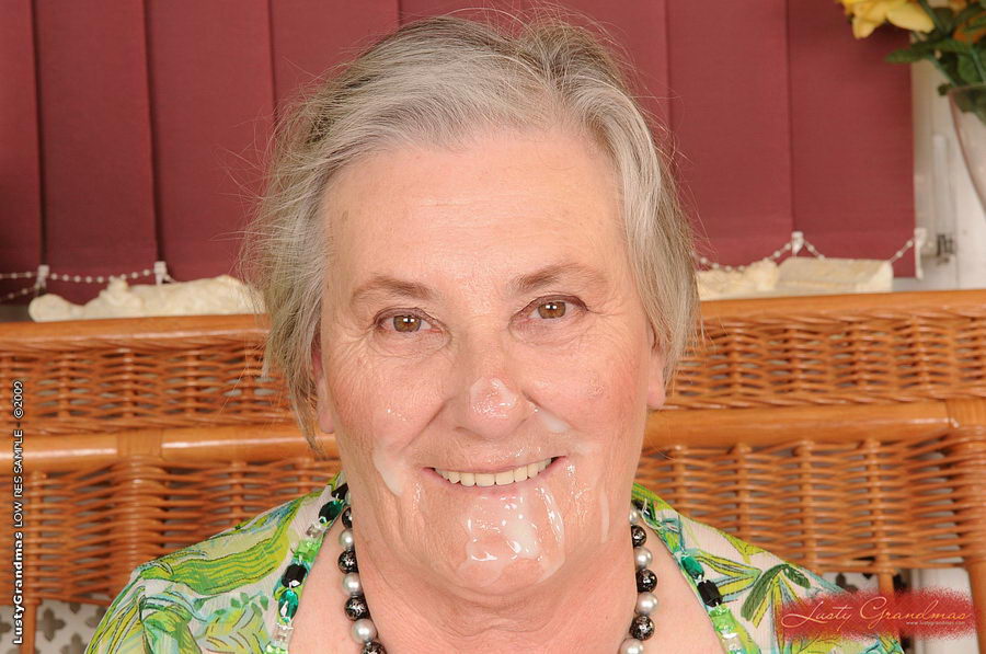 /content/lusty-grandmas/galleries/26167a-margot/full/mature-granny-20.jpg