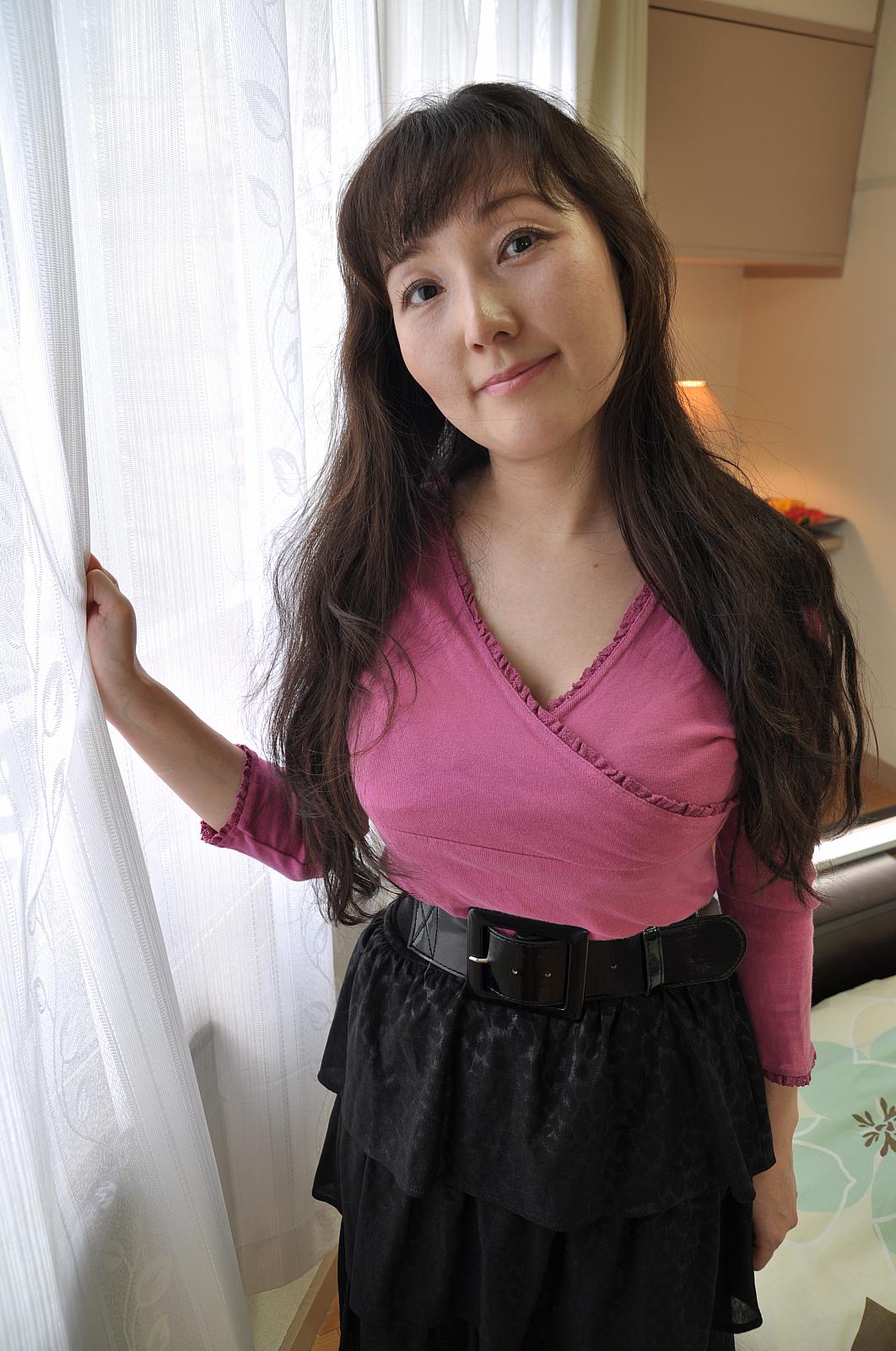 /content/maiko-milfs/galleries/1315-kuniko_hara-mature_japanese_babe-112712/full/1.jpg