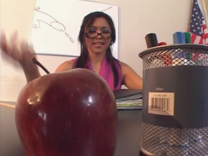 /content/milfs-ultra/galleries/fuck_the_teacher_scene2/full/scene2-09.jpg