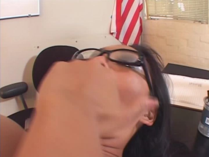 /content/milfs-ultra/galleries/fuck_the_teacher_scene2/full/scene2-168.jpg